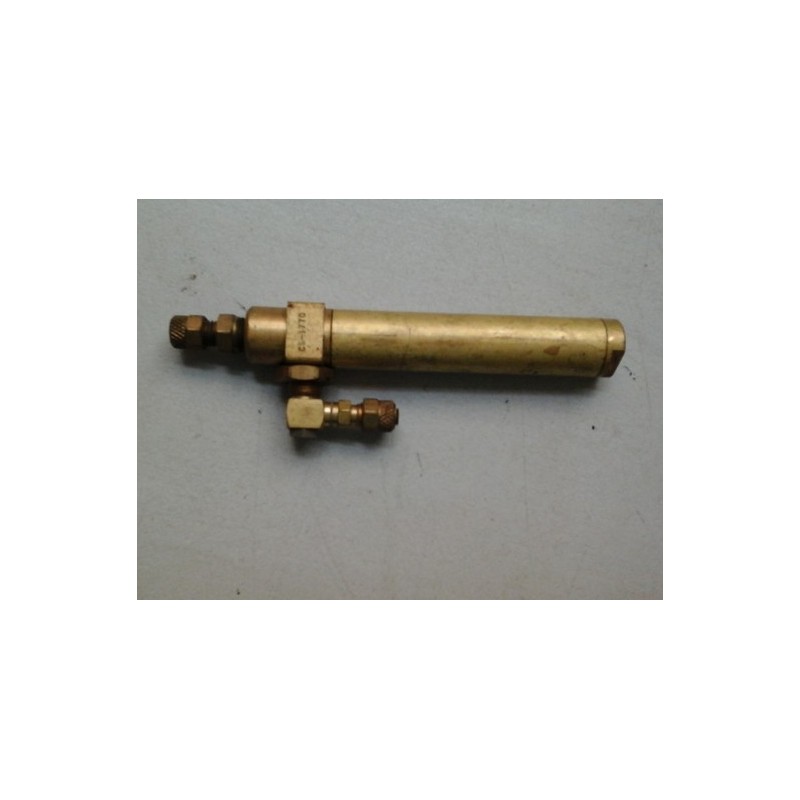 CLIPPARD MINIMATIC CS-1770 CLIPPARD MINIMATIC CS-1770