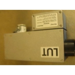 SICK LUT1-400 Luminescence Sensor – High-Speed Detection for Industrial Applications