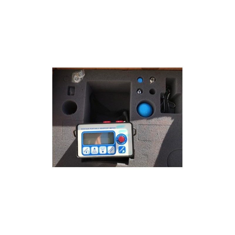 XENTAUR PORTABLE DEWPOINT METER
