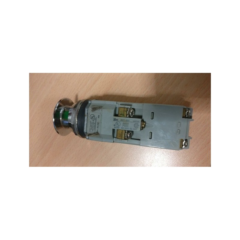 IDEC BST-010 /GREEN