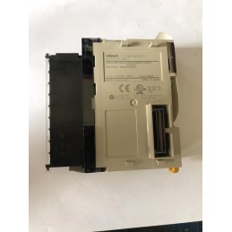 OMRON CJ1W-OC211