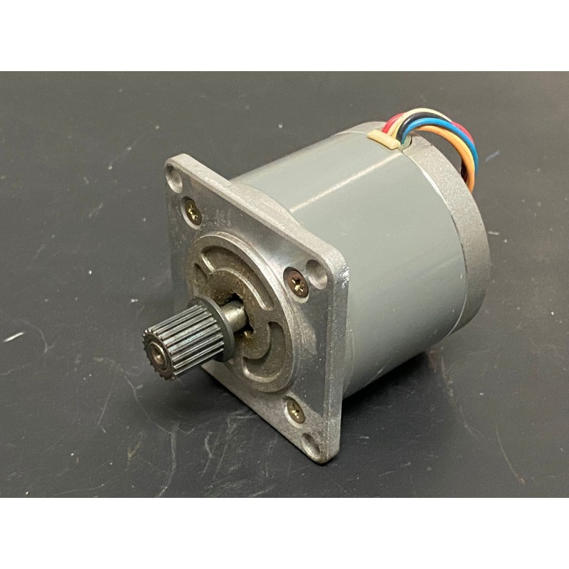 STEPPING MOTOR 103-770-01447