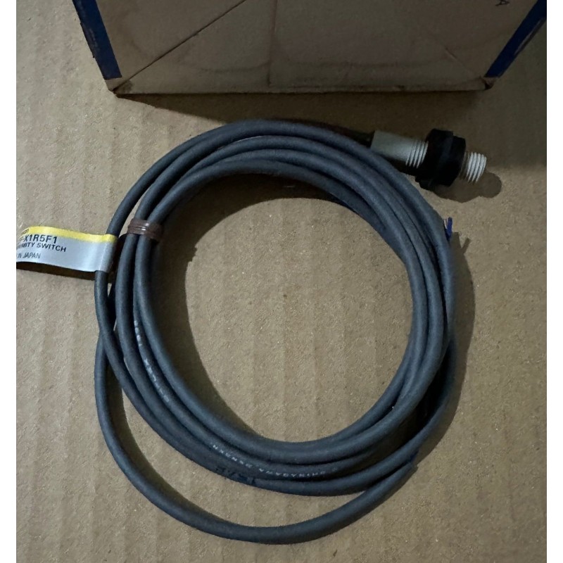 OMRON E2F-X1R5F1