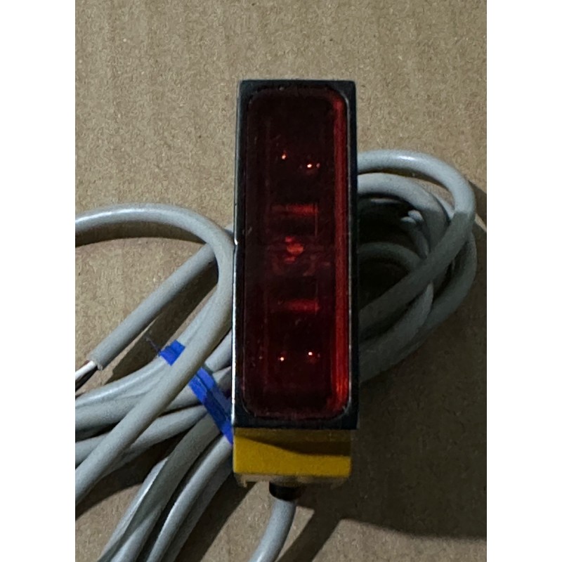 OMRON E3S-LS10XE4 