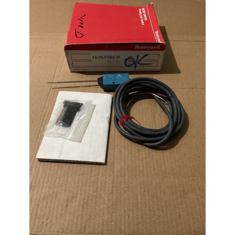 Honeywell FE7B-FDB6-M Photoelectric Sensor Amplifier – Subminiature DC Sensor Honeywell FE7B-FDB6-M Photoelectric Sensor Amplifier – Subminiature DC Sensor