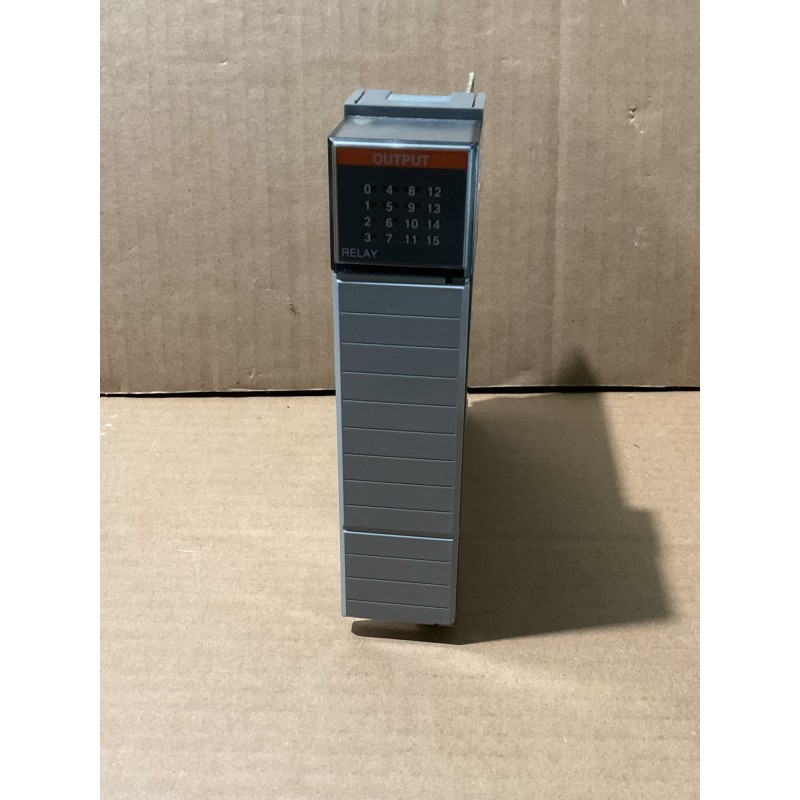 Allen-Bradley 1746-OW16 Series C 16-Point Relay Output Module