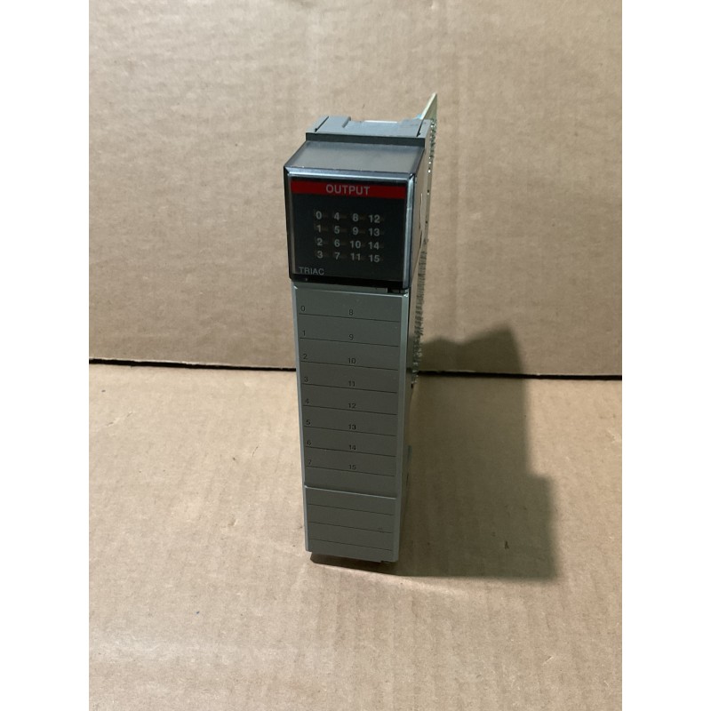 Allen-Bradley 1746-OA16 16-Point AC Output Module for SLC 500 Series