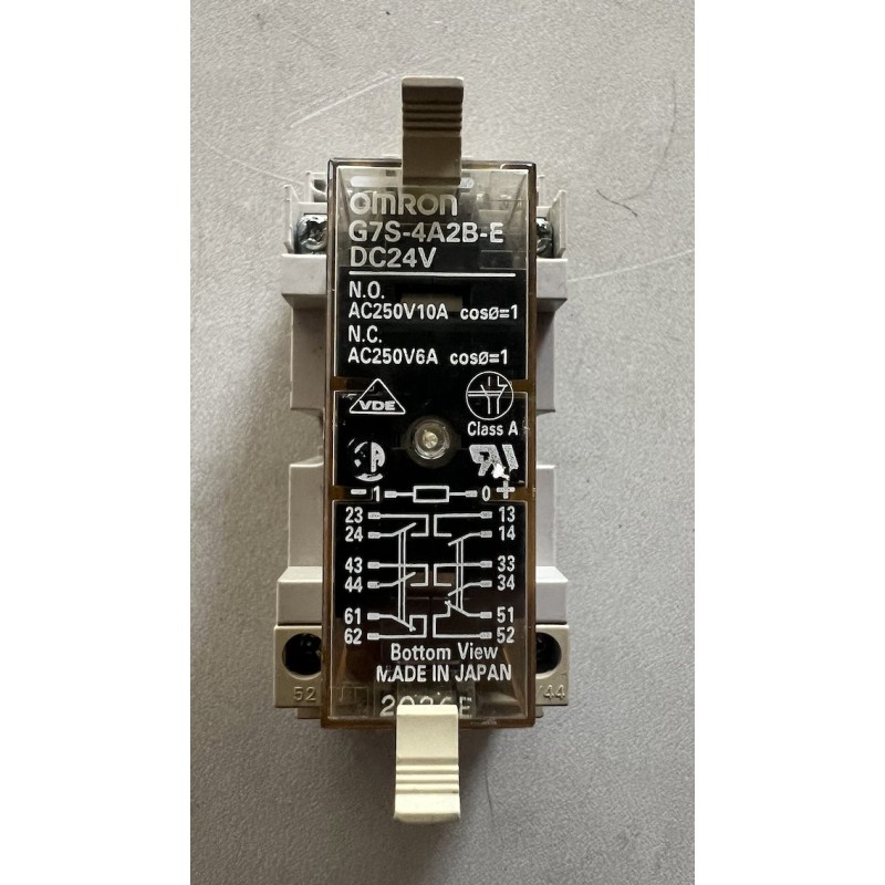 "Omron G7S Compact Safety Relay - Quick, Robust, 10A at 250 VAC"