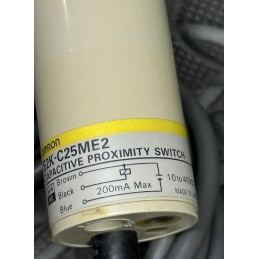 OMRON E2K-C25ME2 CAPACITIVE PROXIMITY