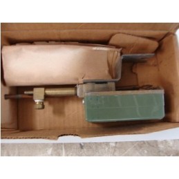 JOHNSON CONTROLS T-5210-1 TEMPERATURE TRANSMITTER